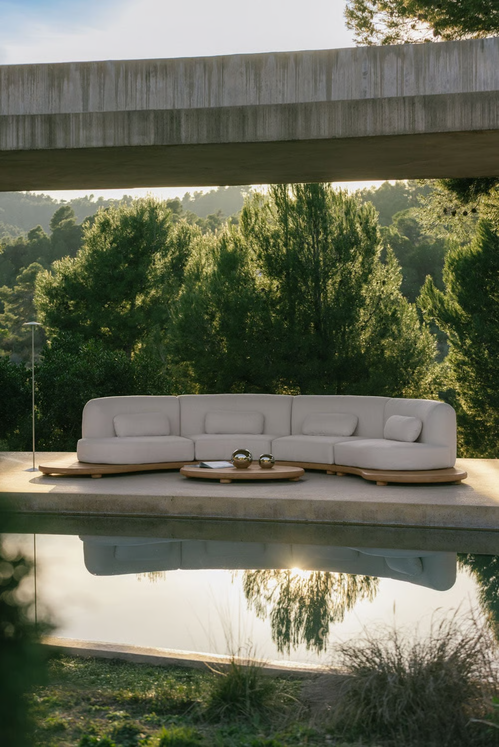 UV HOME Gerard 4-Piece Curved Modular Acacia Wood Garden Sofa