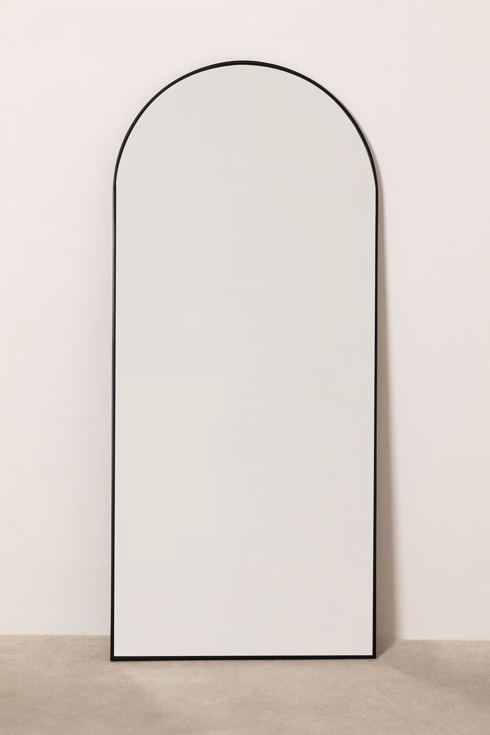 UV HOME Belm Iron Wall Mirror
