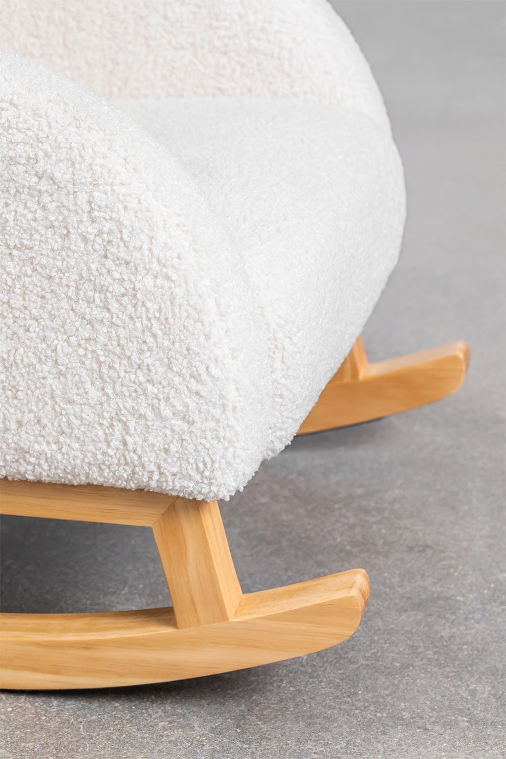 UV Home Gigis Kids sheepskin rocking chair