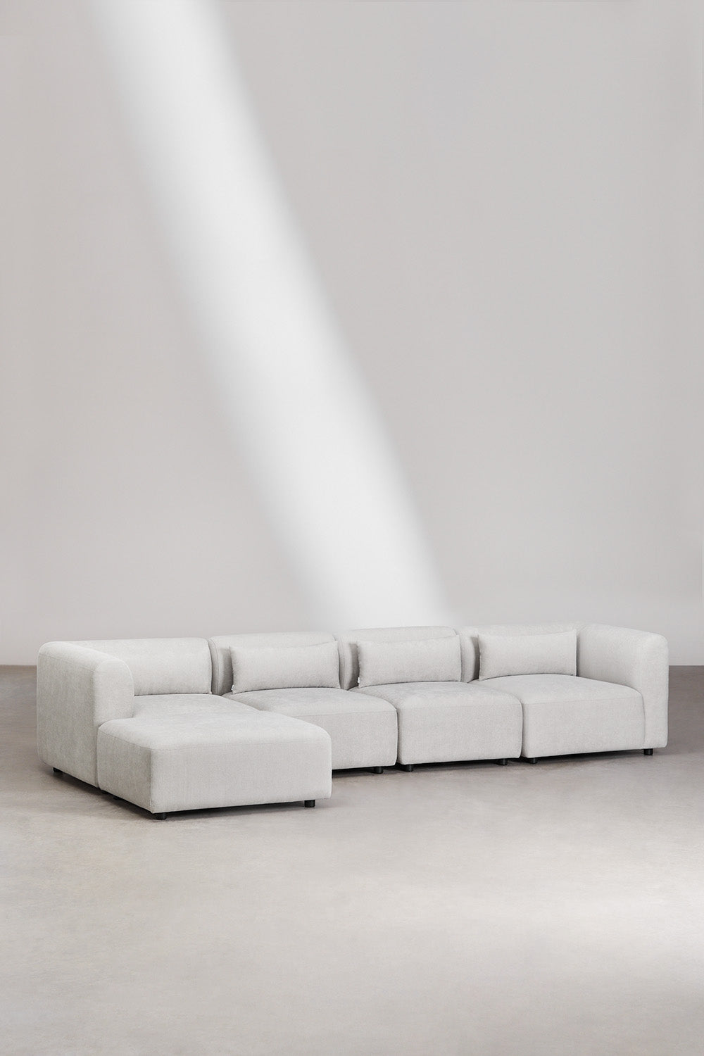 UV HOME 4-piece modular sofa with upholstered ottoman Fogle