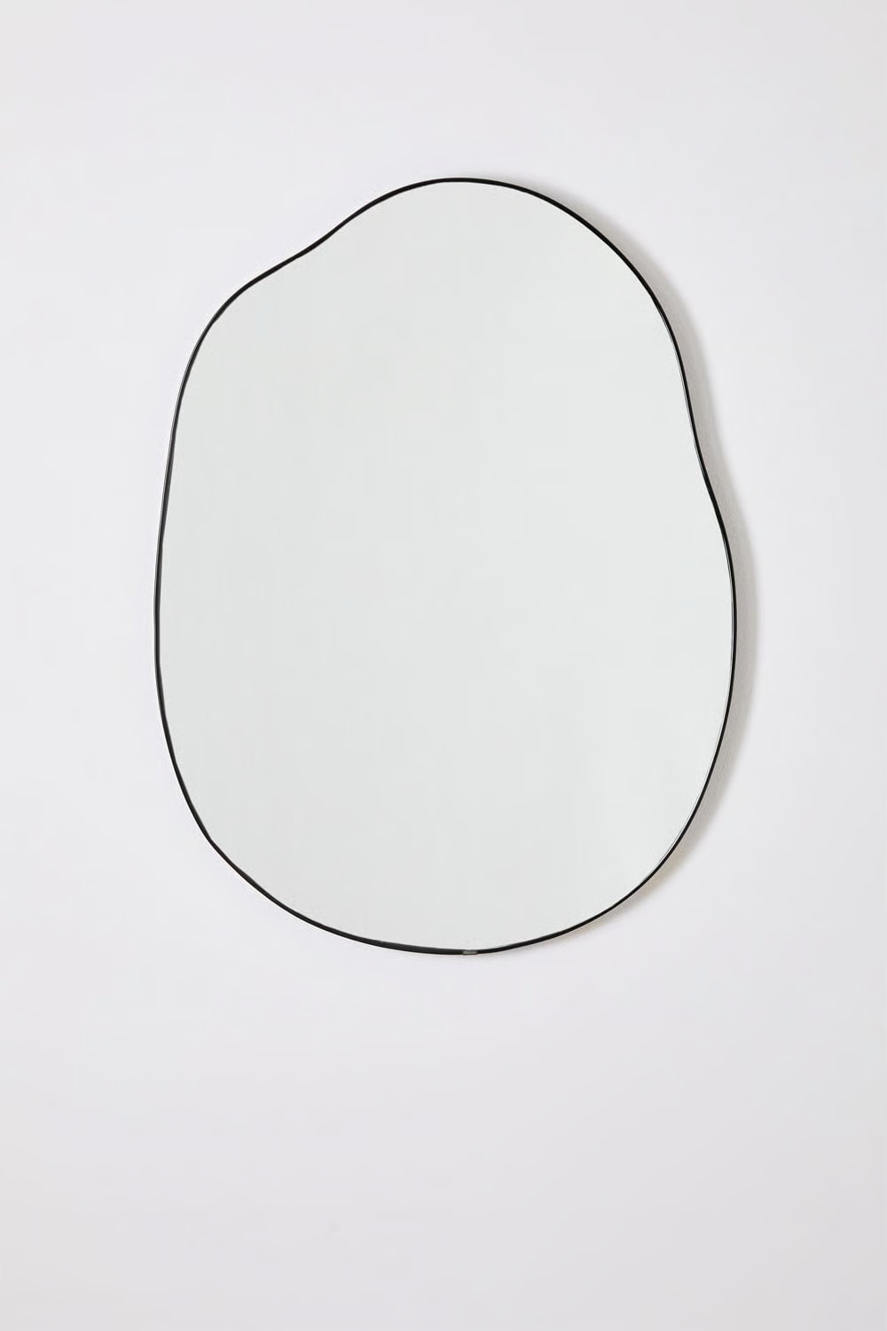 UV HOME Irregular Wall Mirror 60x80 cm Rudiger