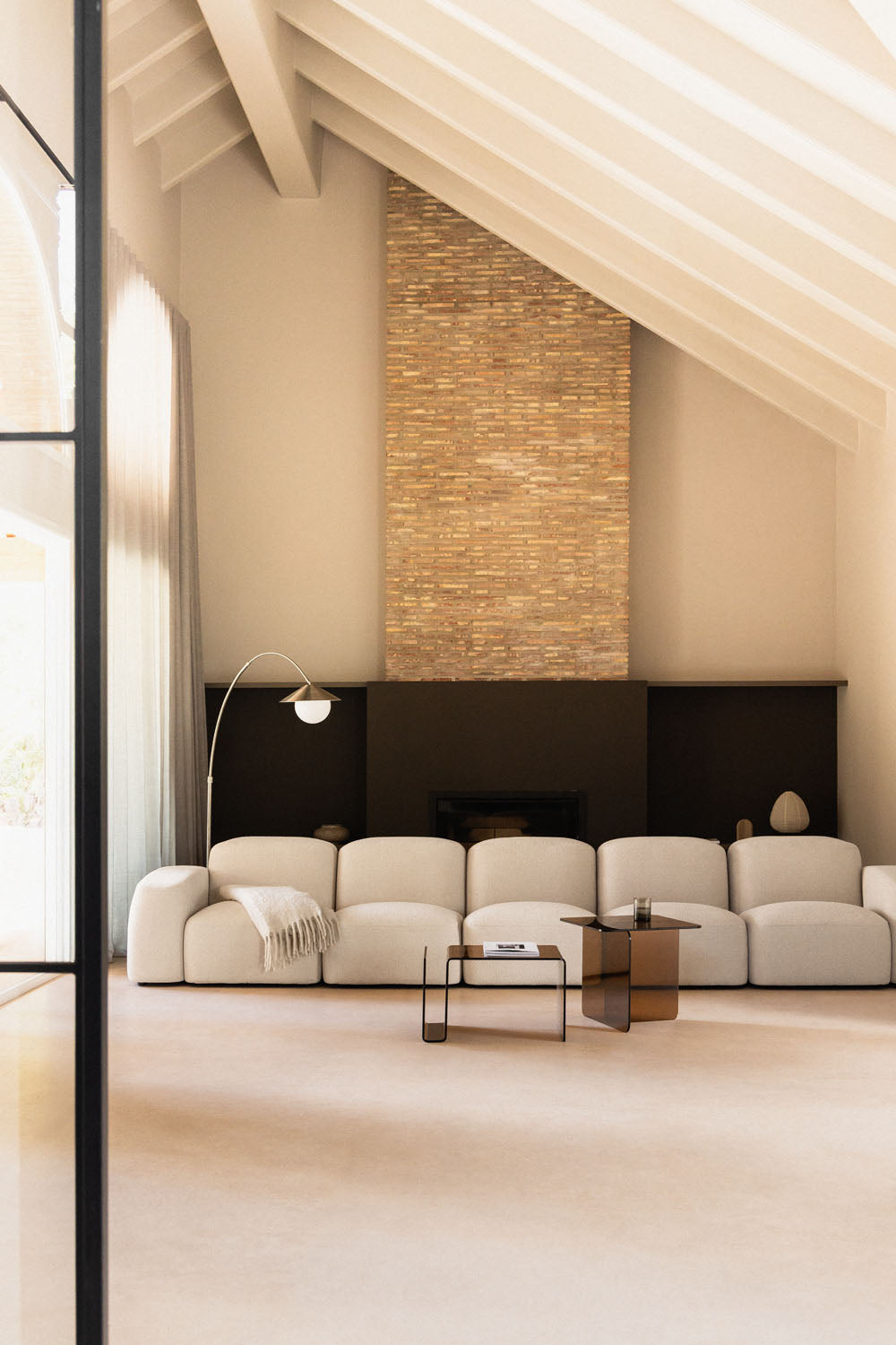 UV HOME Bastian 5-piece modular sofa