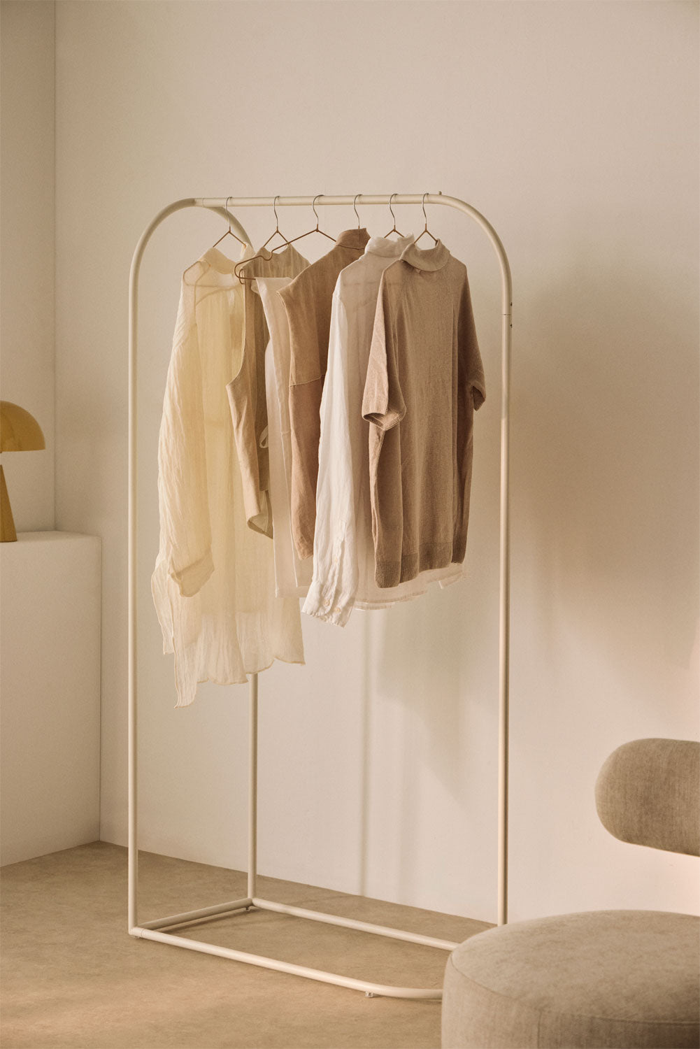 UV HOME Danara Steel Coat Rack