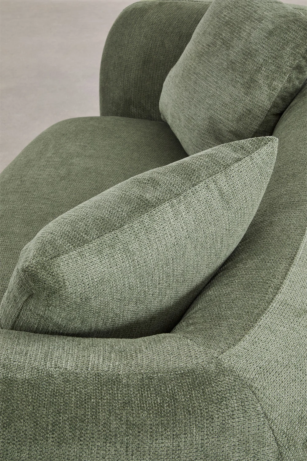 UV HOME Coco 2-seater chenille sofa