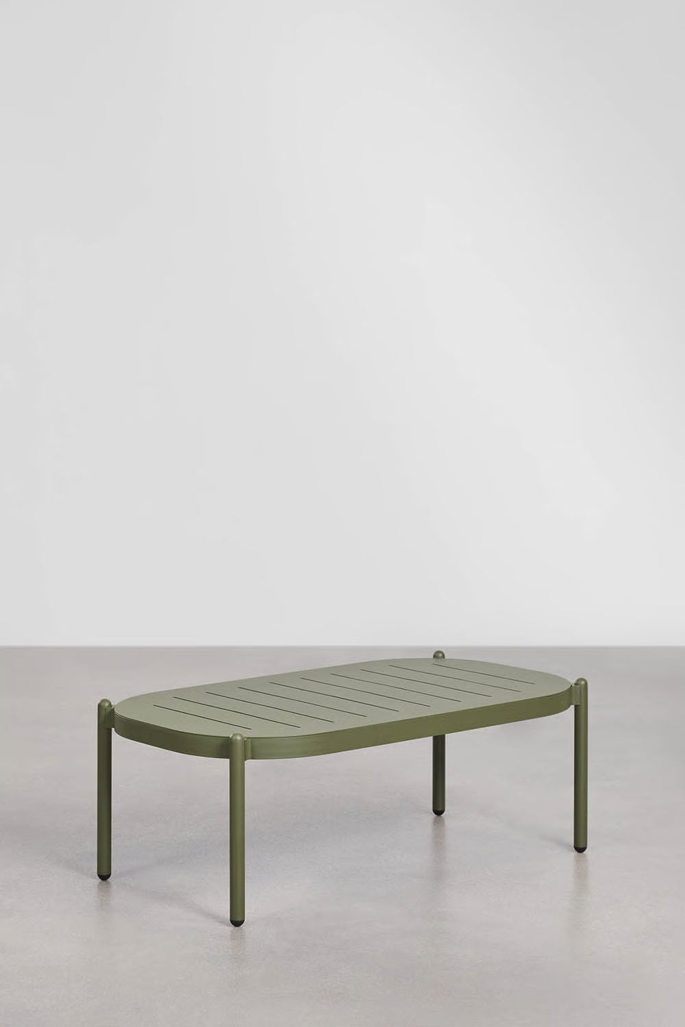 UV HOME Garden set with 2-seater sofa, 2 armchairs and coffee table made of aluminum and synthetic cane Duroli