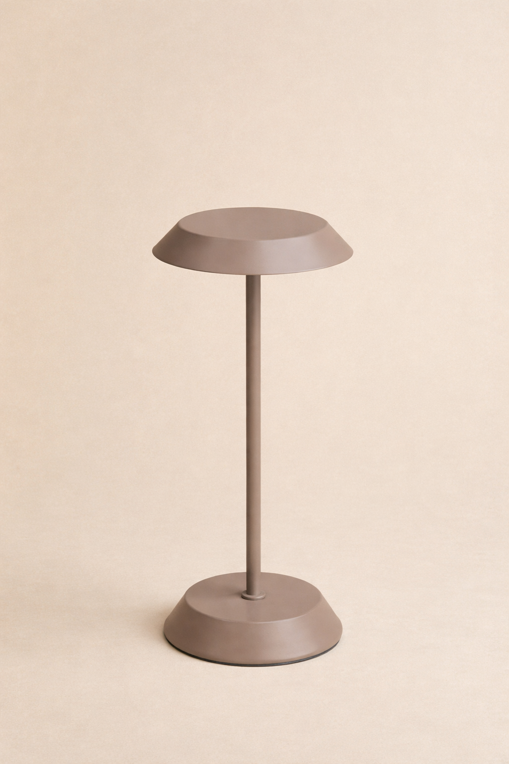 UV HOME Oravella Cordless LED Table Lamp – Iron Design