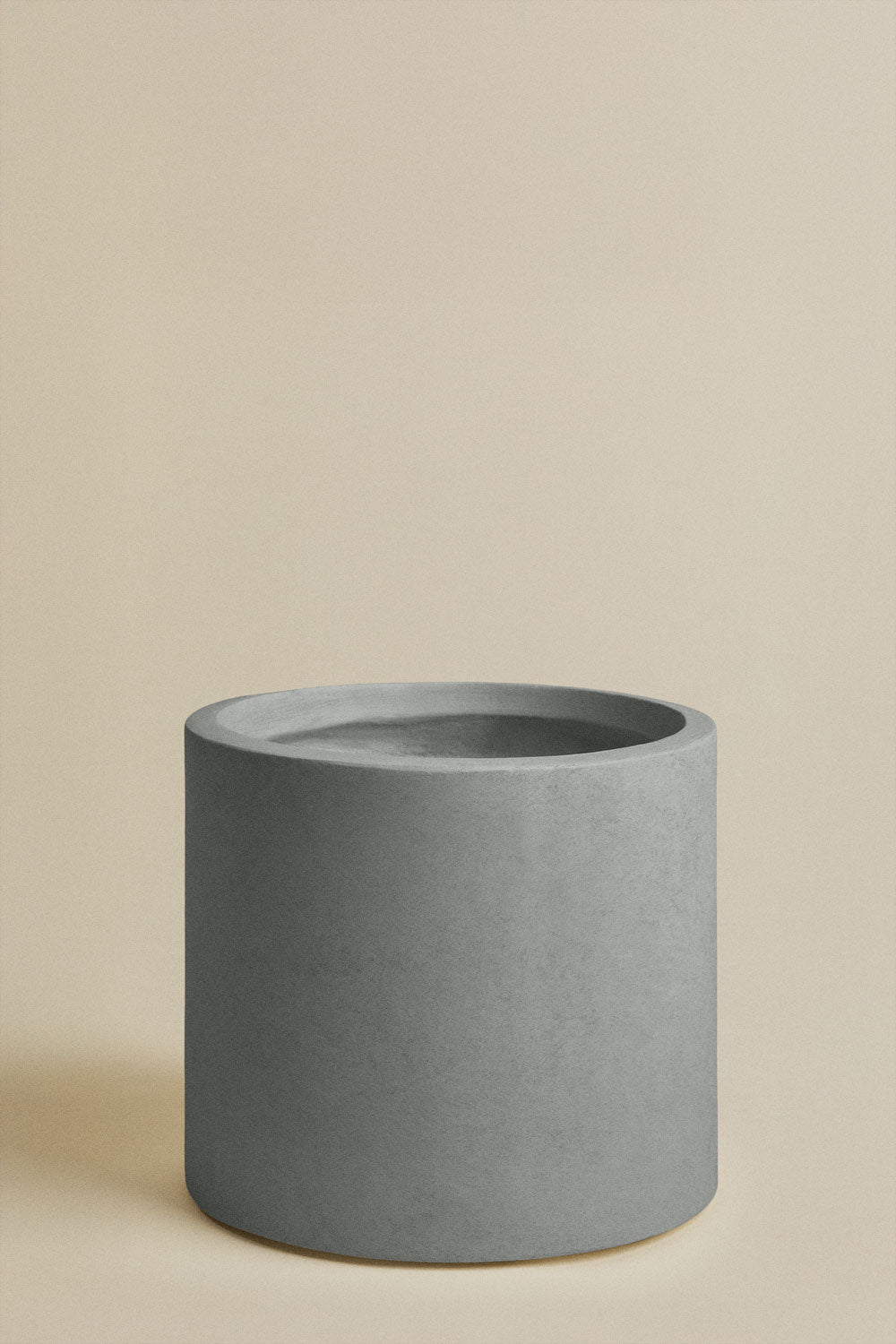 UV HOME Aurevi Concrete Planter