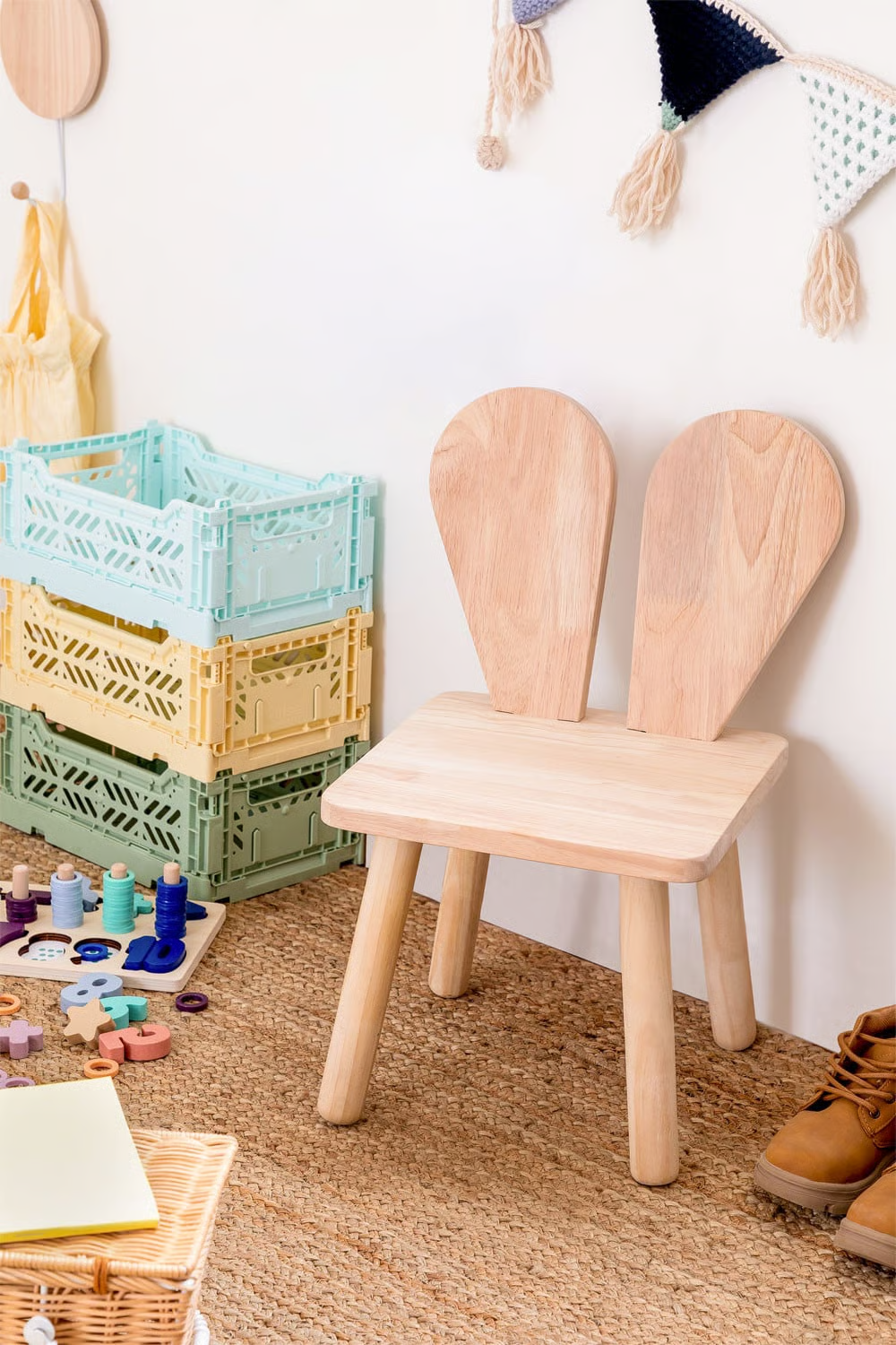 UV Home Buny Kids high chair in pine wood