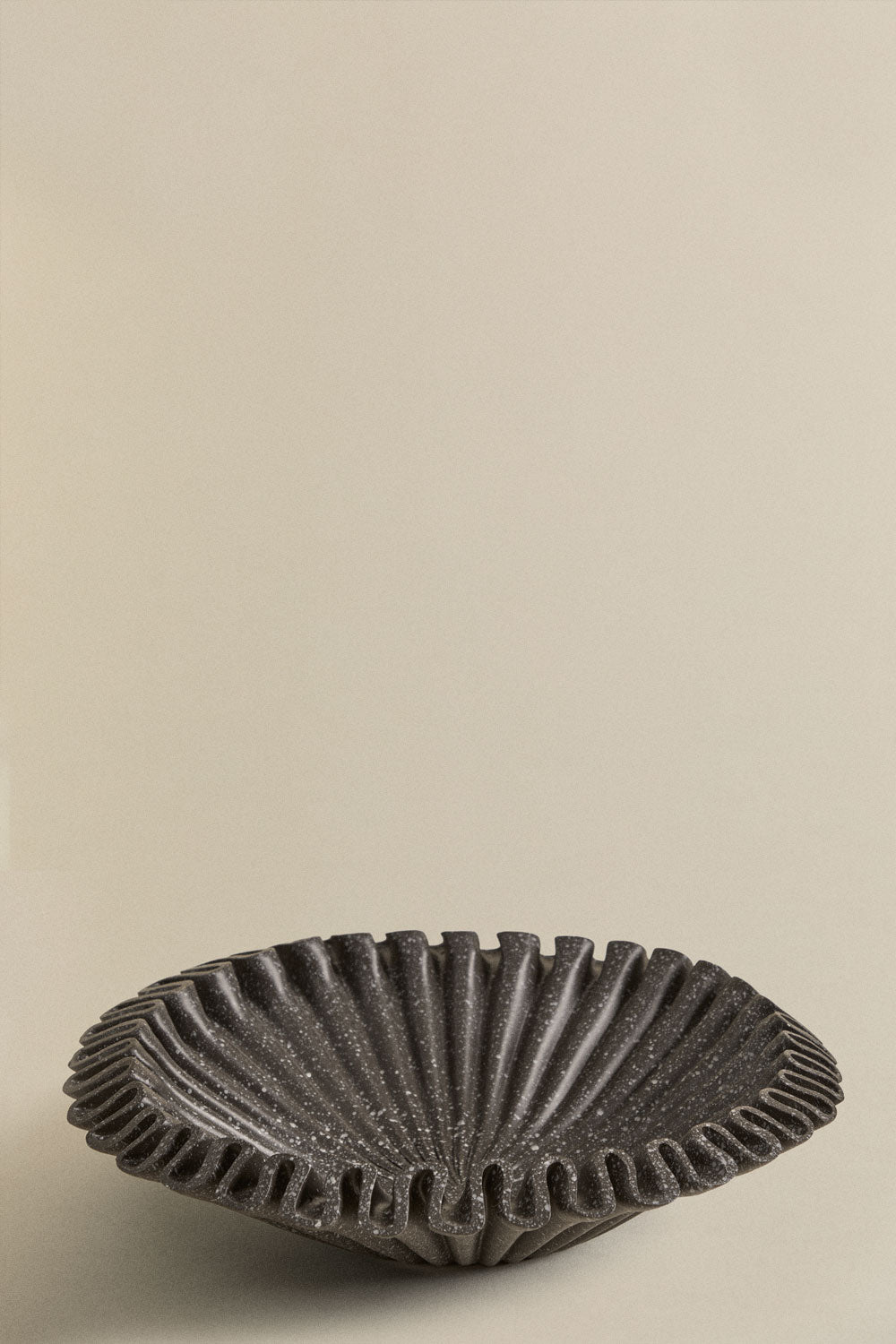 UV HOME Decorative Resin Bowl Irente – Graphite Grey