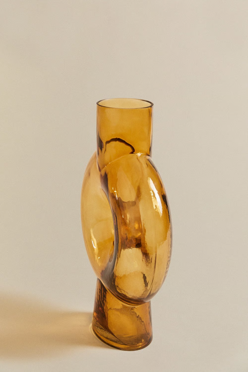 UV HOME Newark Glass Vase