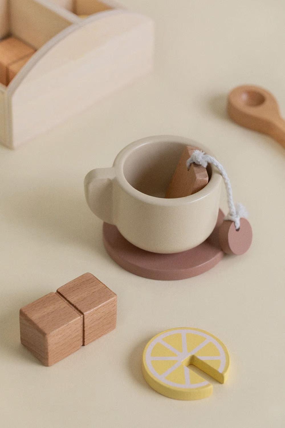 UV Home Drusilla Kids wooden tea set