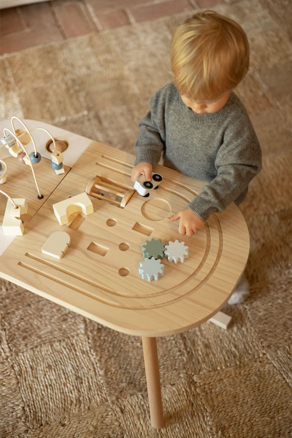 UV Home Nigel Kids wooden multifunctional table