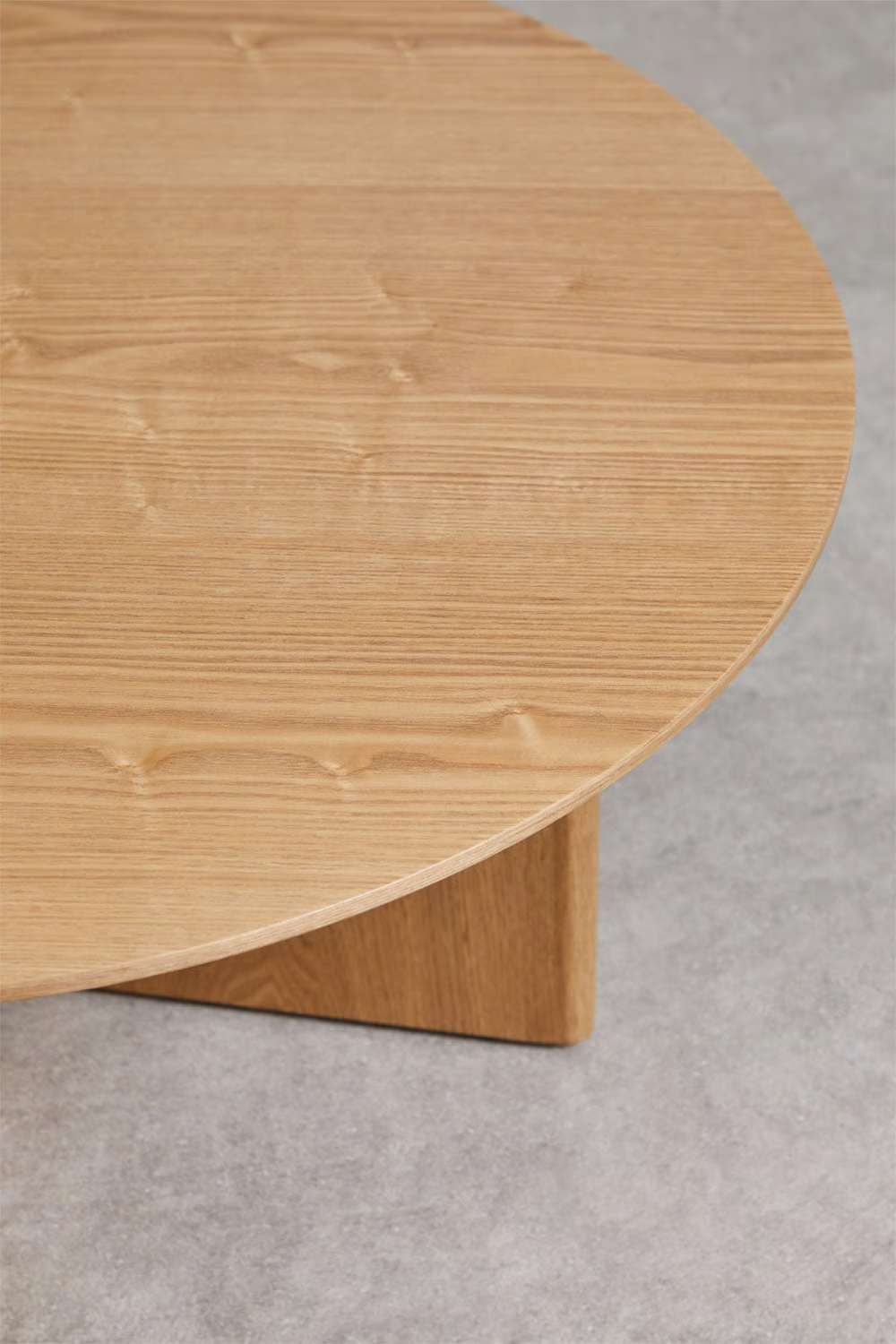 UV HOME Saonara Round Coffee Table