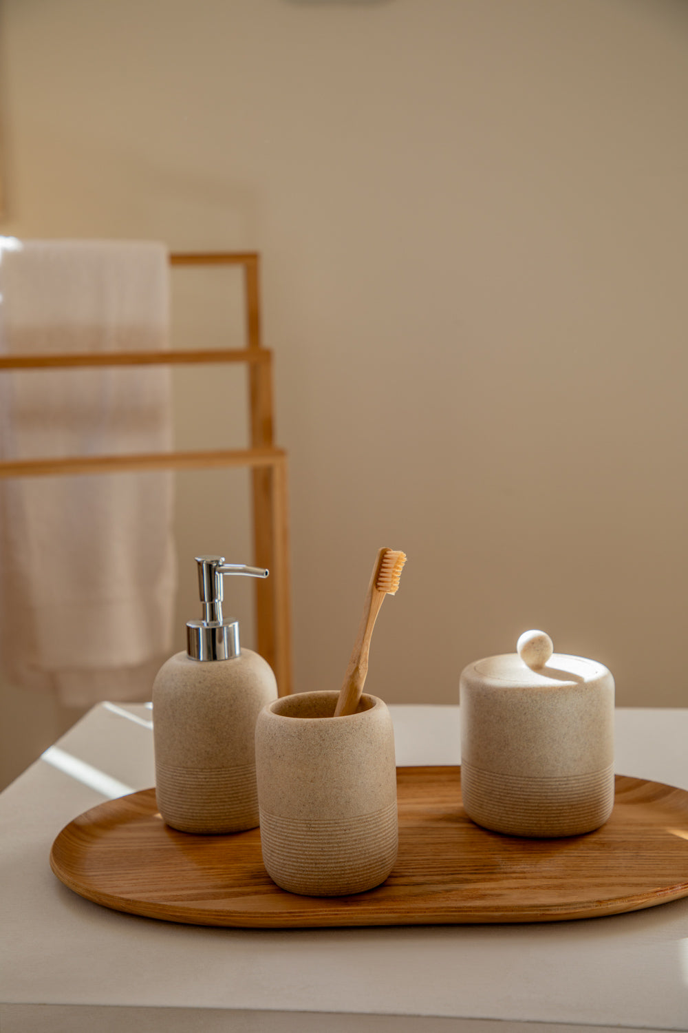 UV HOME Beltine Bathroom Set
