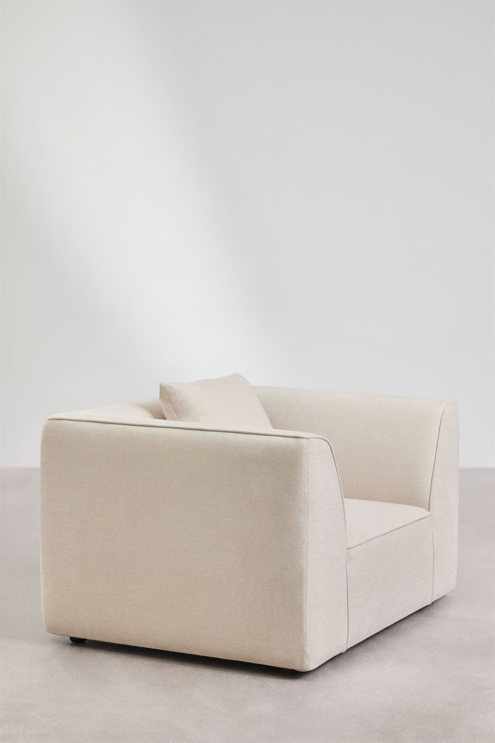 UV HOME Cardea upholstered armchair