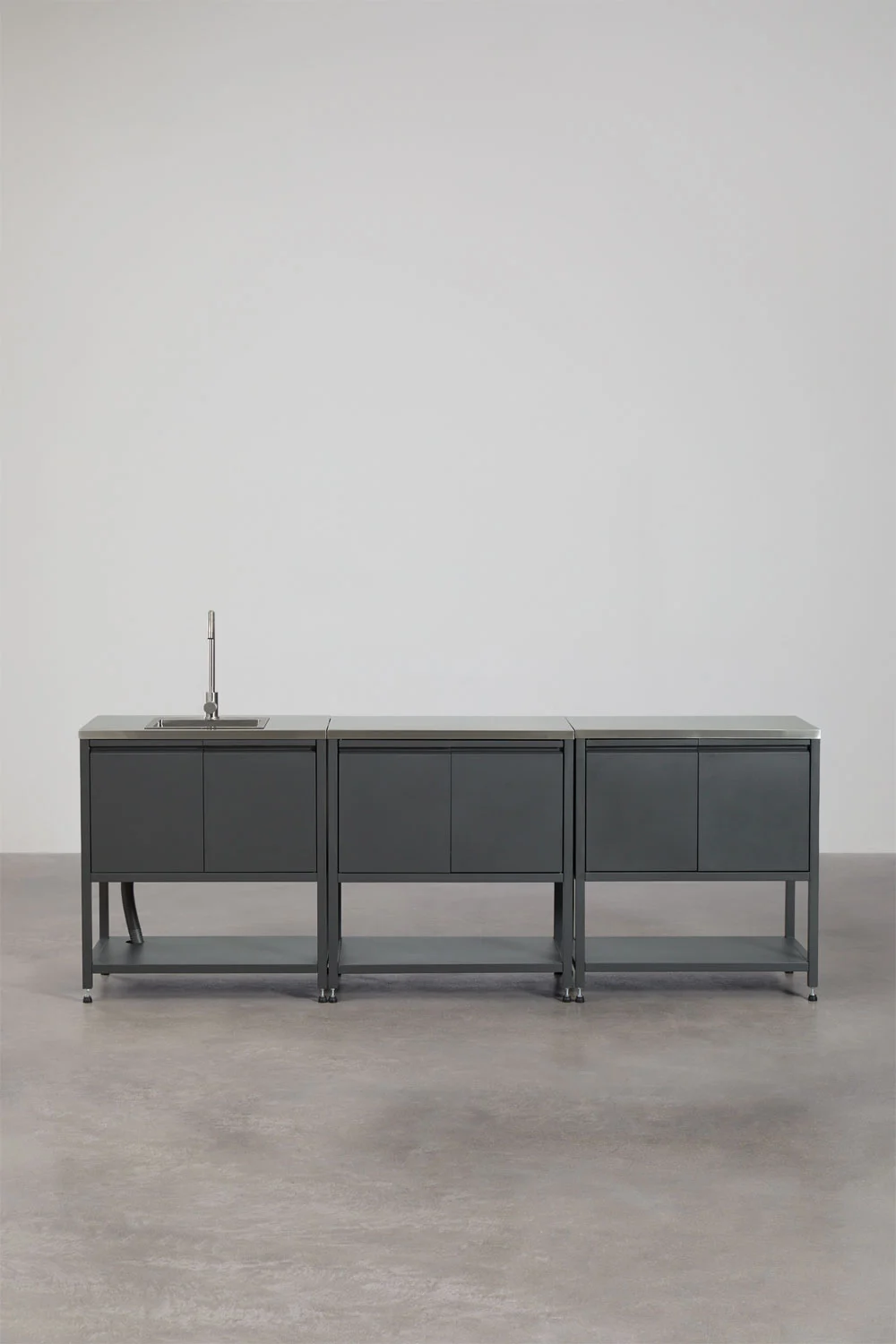 UV HOME 3-Piece Modular Outdoor Kitchen with Sink and Storage in Savona Steel