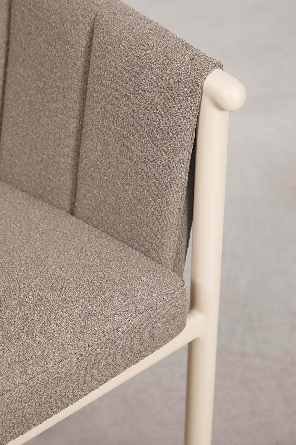 UV HOME Boleni Garden Chair with Armrests (Bouclé & Aluminium)