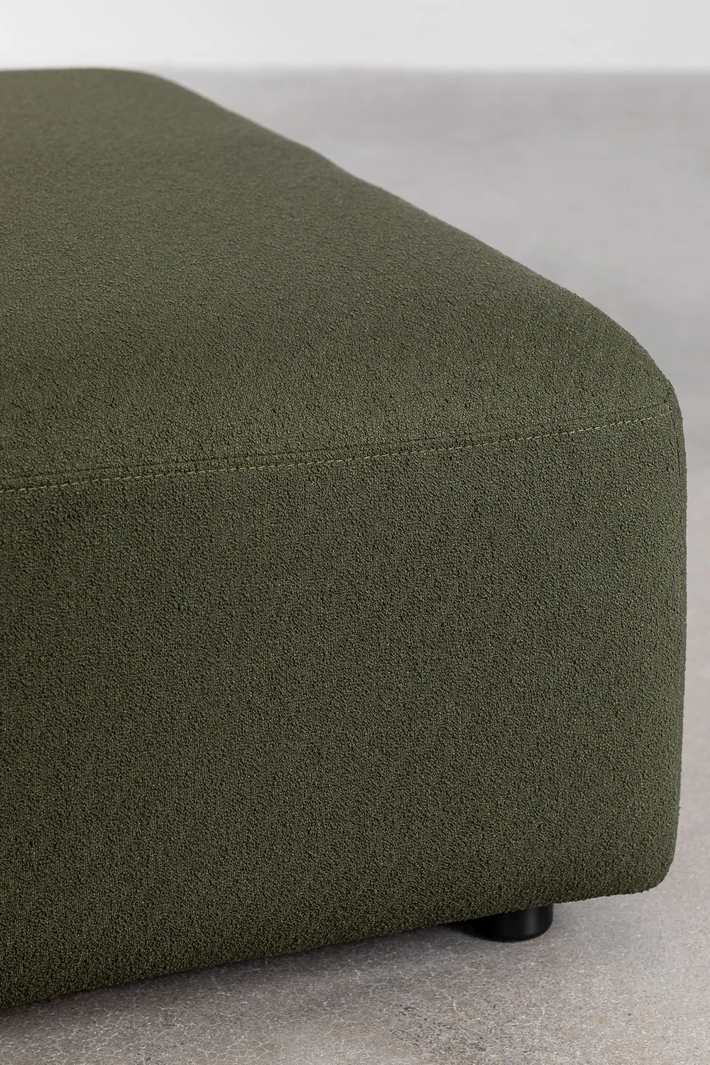 UV HOME 2-piece modular corner sofa with chaise longue left and Fogler pouf