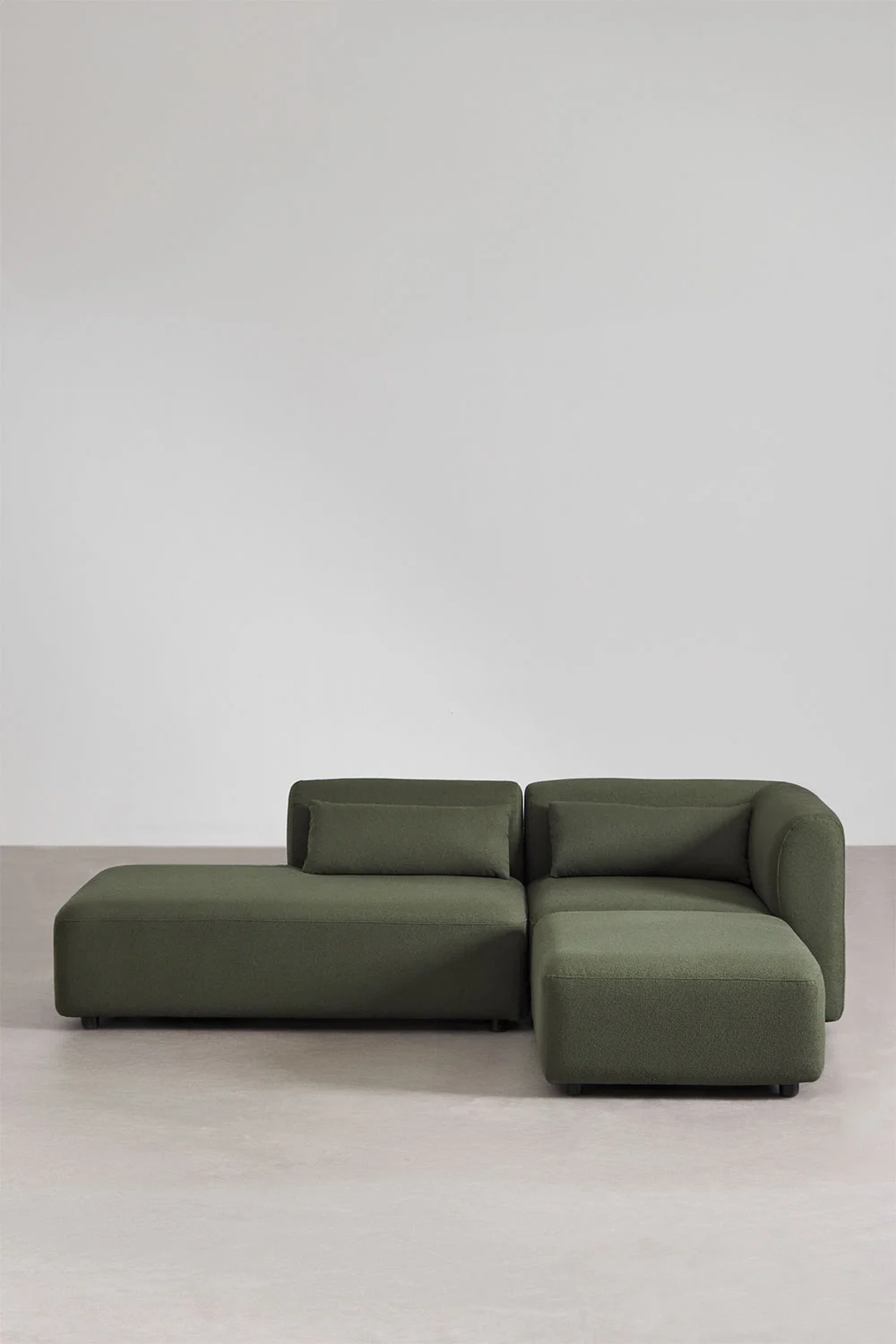 UV HOME 2-piece modular corner sofa with chaise longue left and Fogler pouf