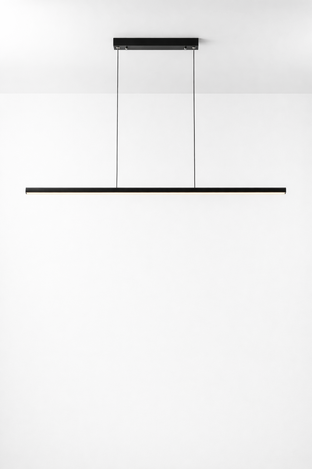 UV HOME Wilen LED Linear Pendant Lamp – 120 cm Aluminium Hanging Light