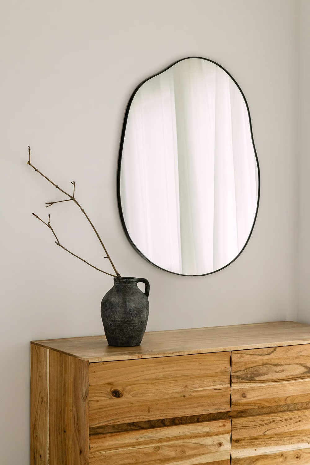 UV HOME Irregular Wall Mirror 60x80 cm Rudiger