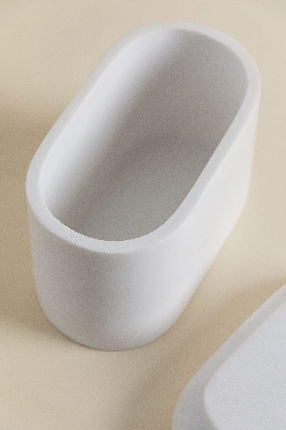 UV HOME Veranne Bathroom Jar with Lid