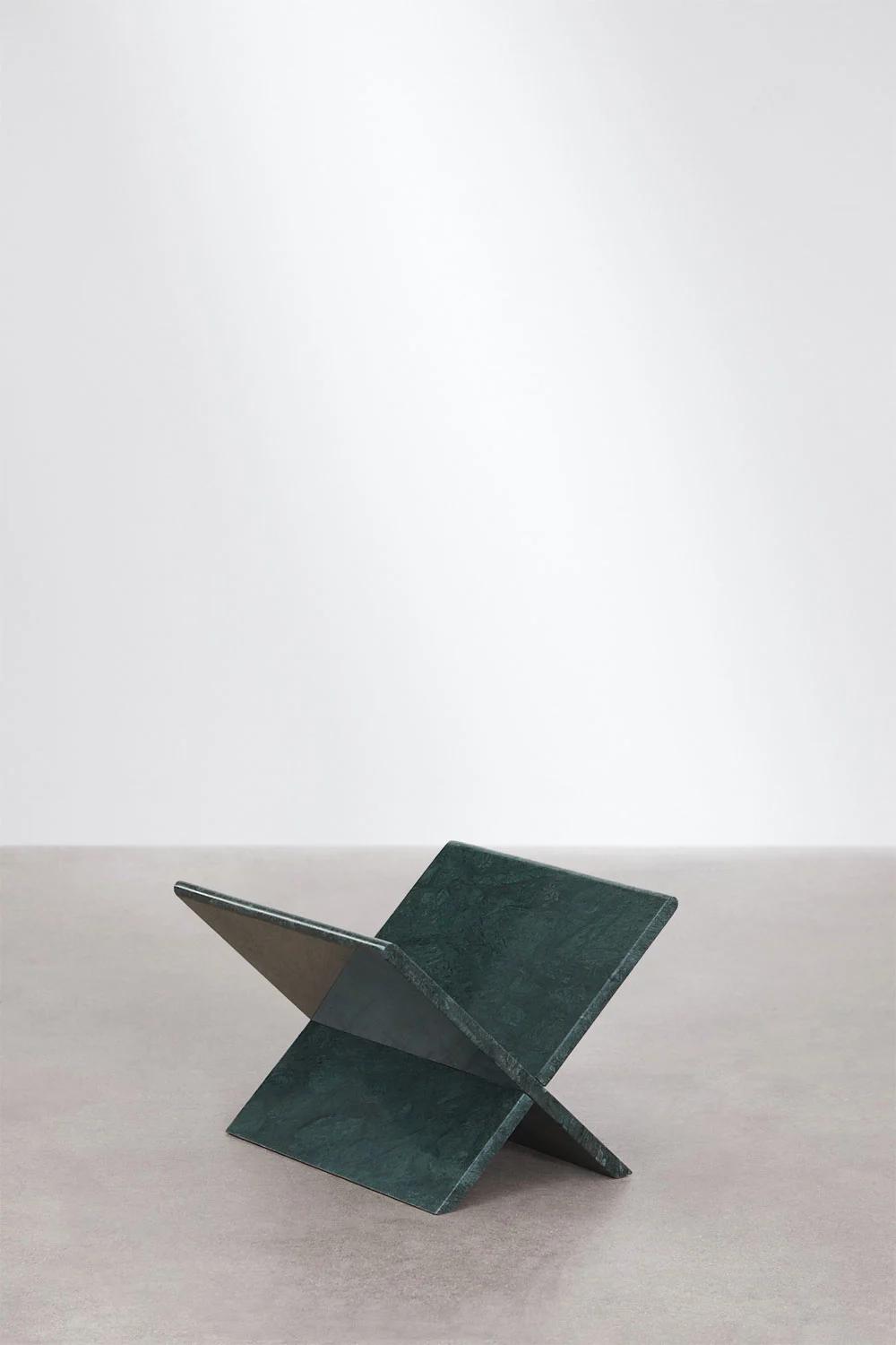 UV HOME Kristoff Marble Magazine Holder