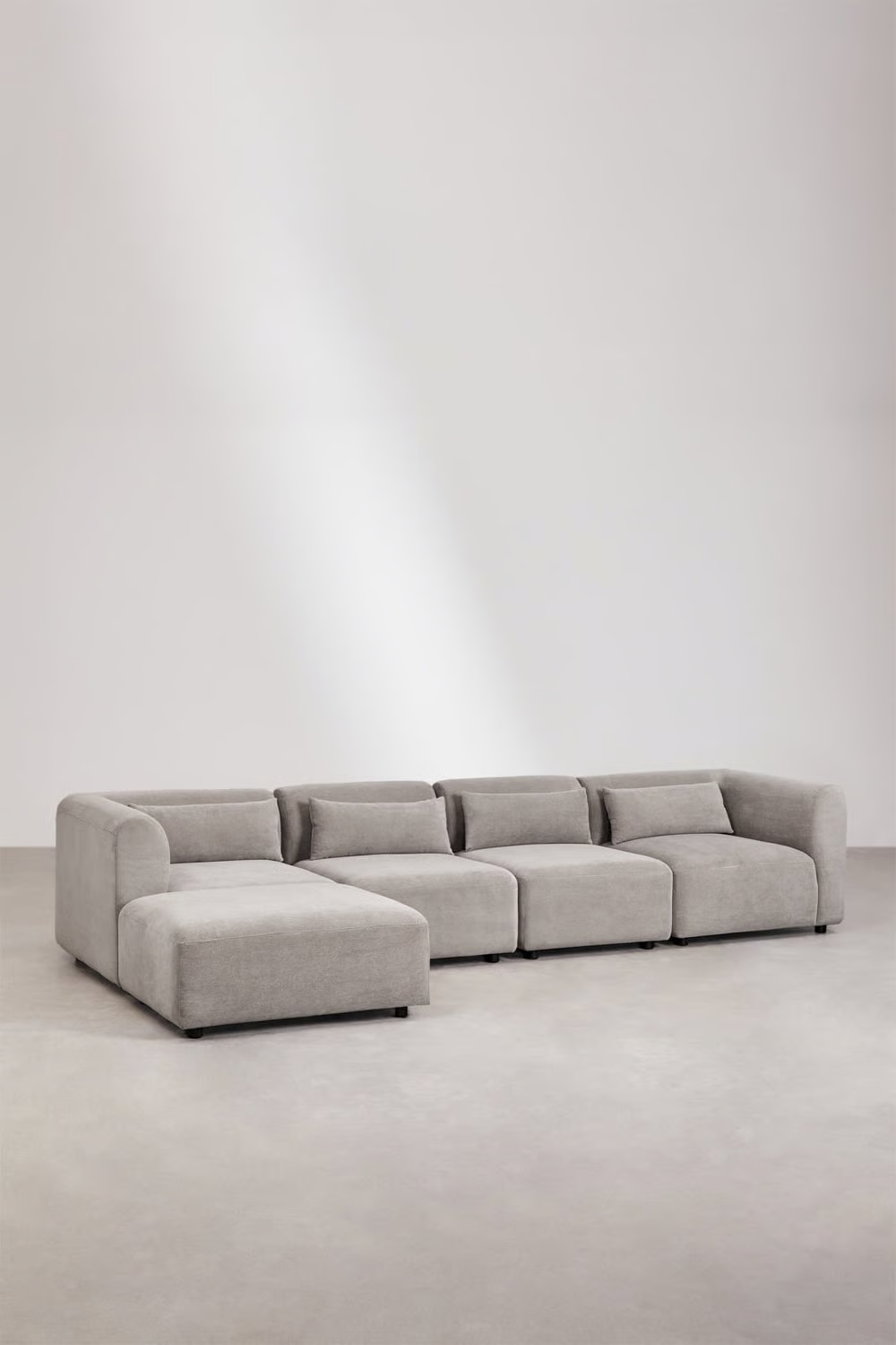 UV HOME 4-piece modular sofa with upholstered ottoman Fogle