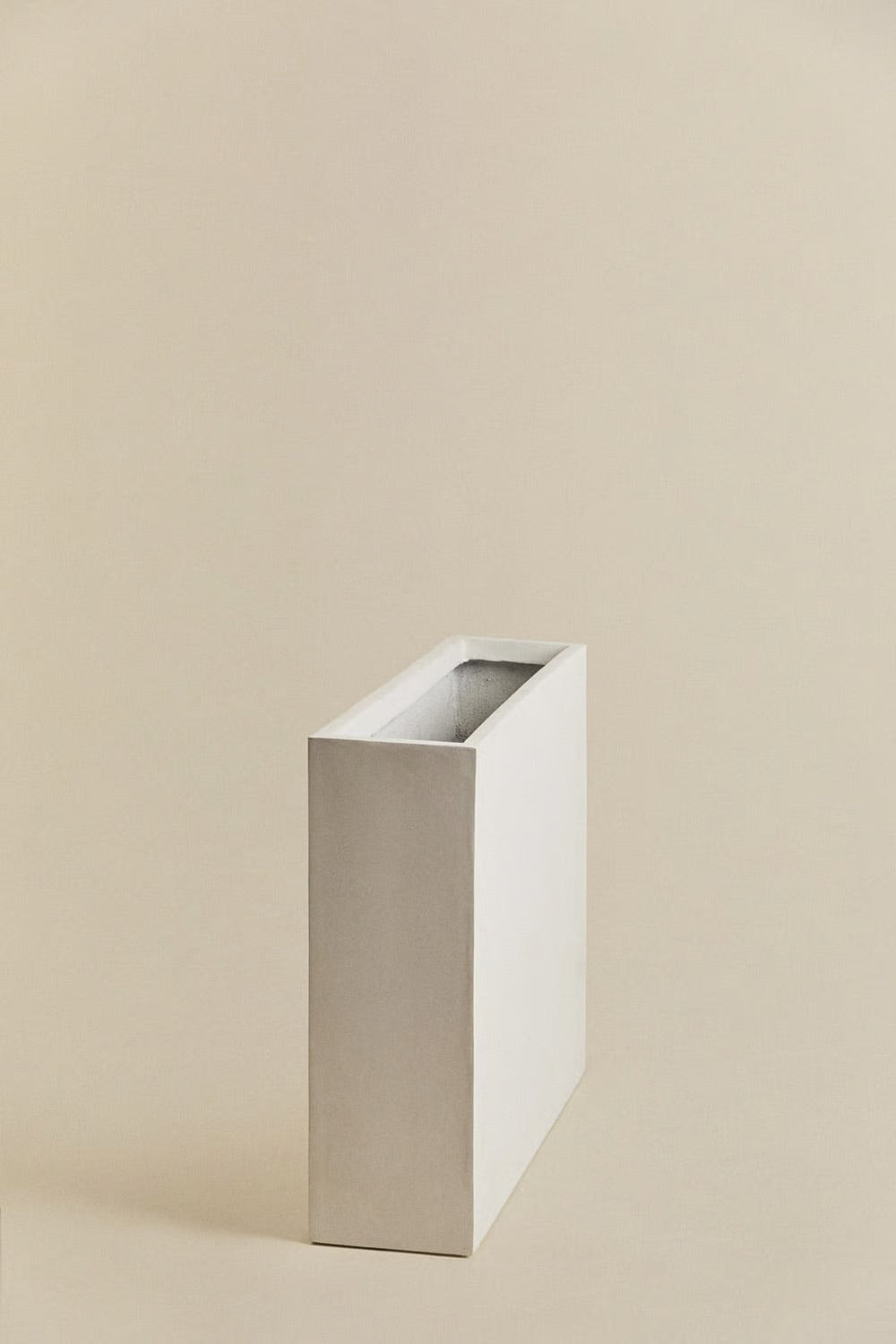 UV HOME Rectangular Cement Planter Neyrua