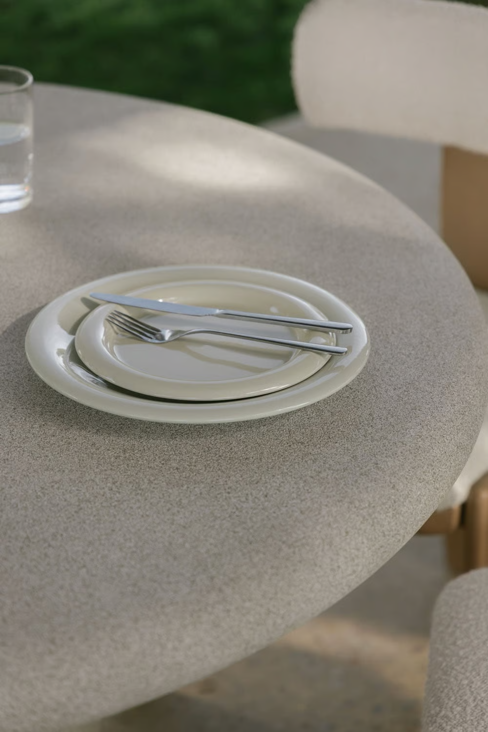 UV HOME Round cement garden set Emiria