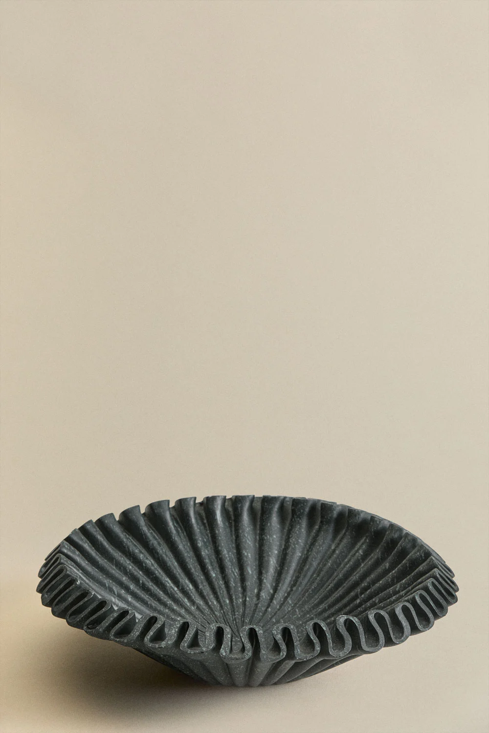 UV HOME Decorative Resin Bowl Irente – Graphite Grey