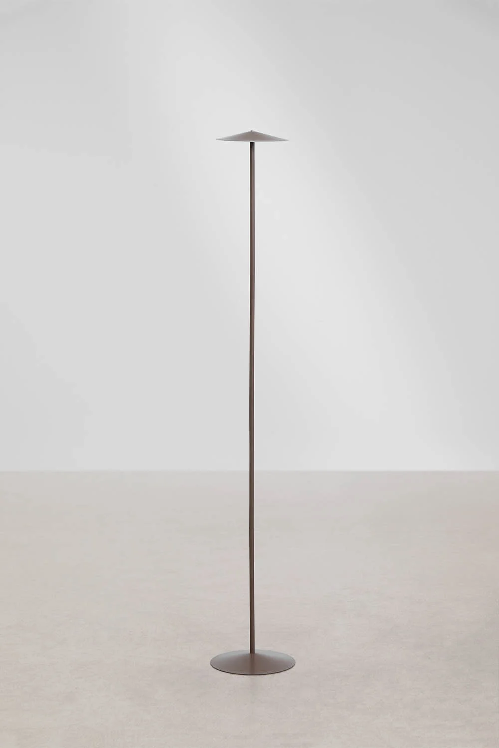 UV HOME Emilein Cordless LED Floor Lamp – Iron Design