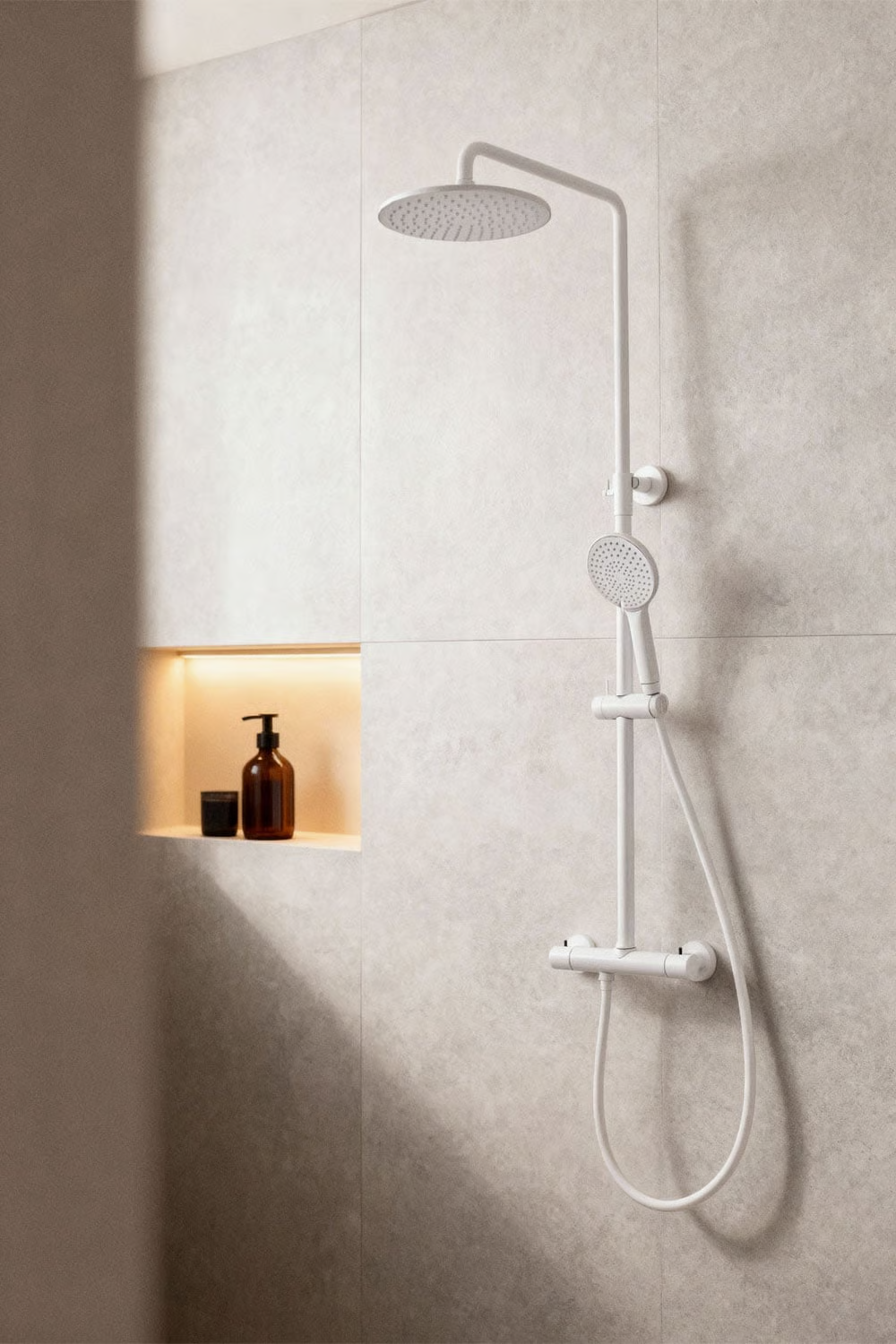UV HOME Orveta thermostatic shower column in brass