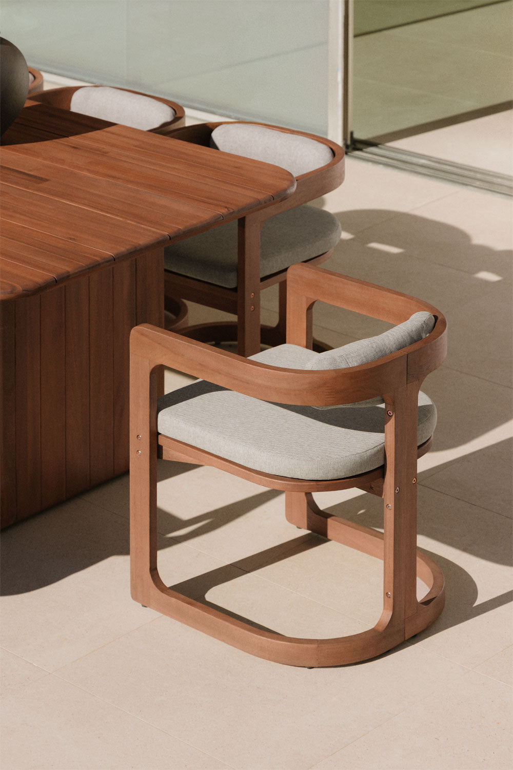 UV HOME Selira Acacia Wood Garden Chair