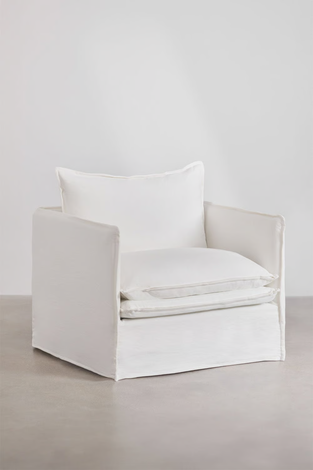 UV HOME Grace armchair with linen and cotton armrests