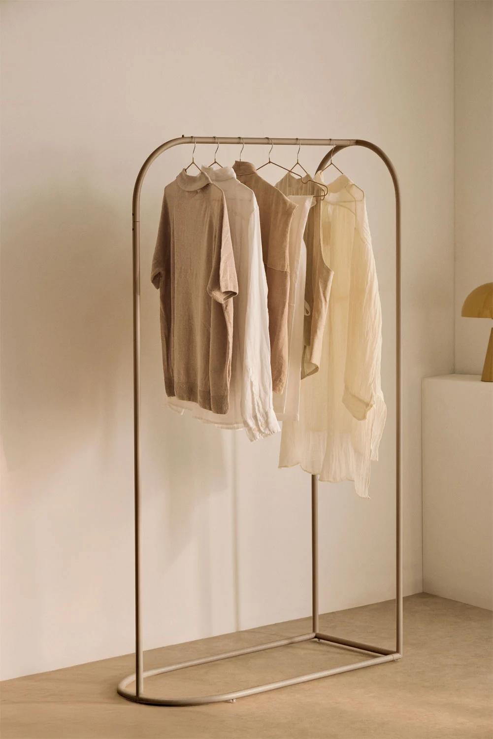 UV HOME Danara Steel Coat Rack