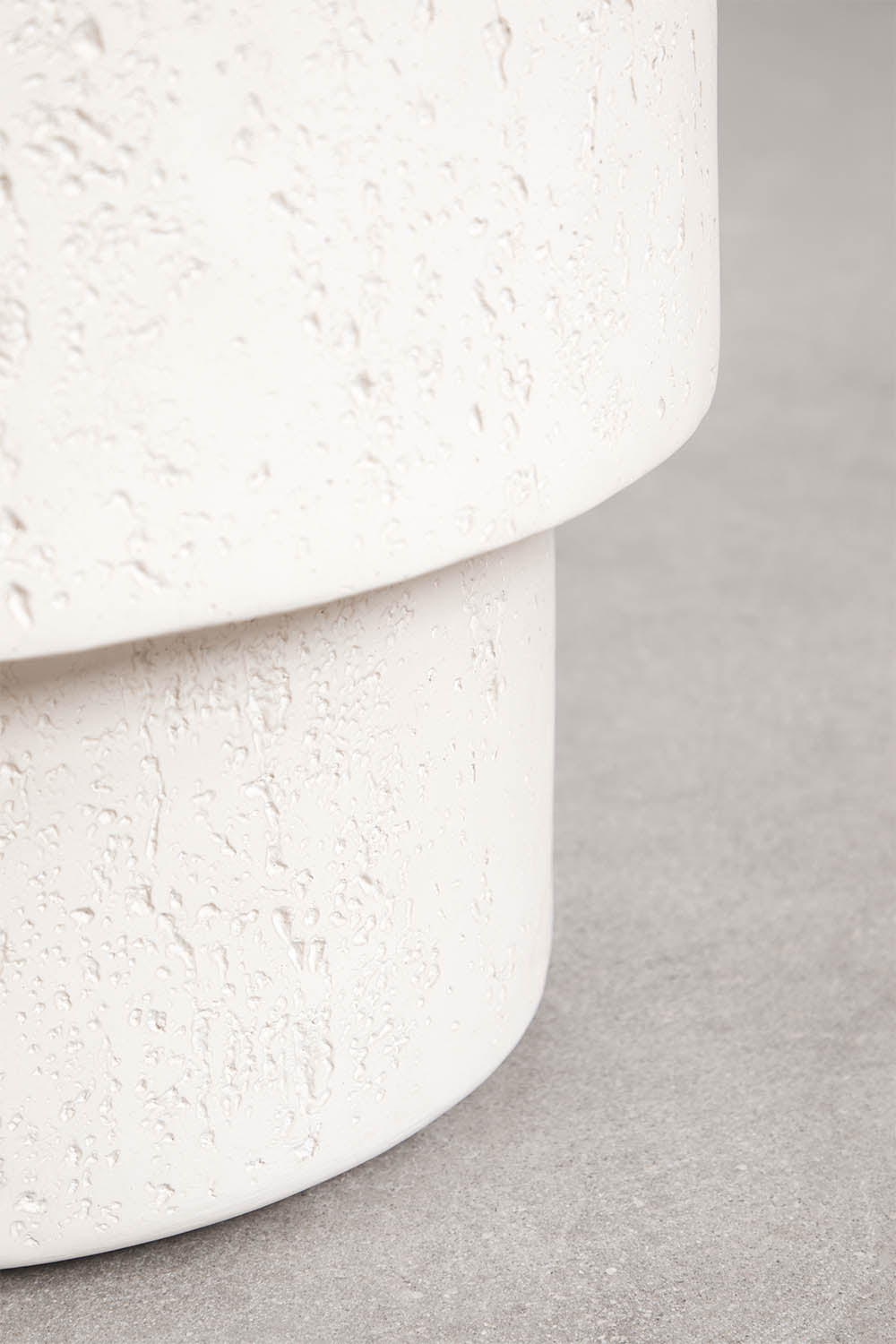 UV HOME Selara Round Bedside Table Ø45 cm in Cement