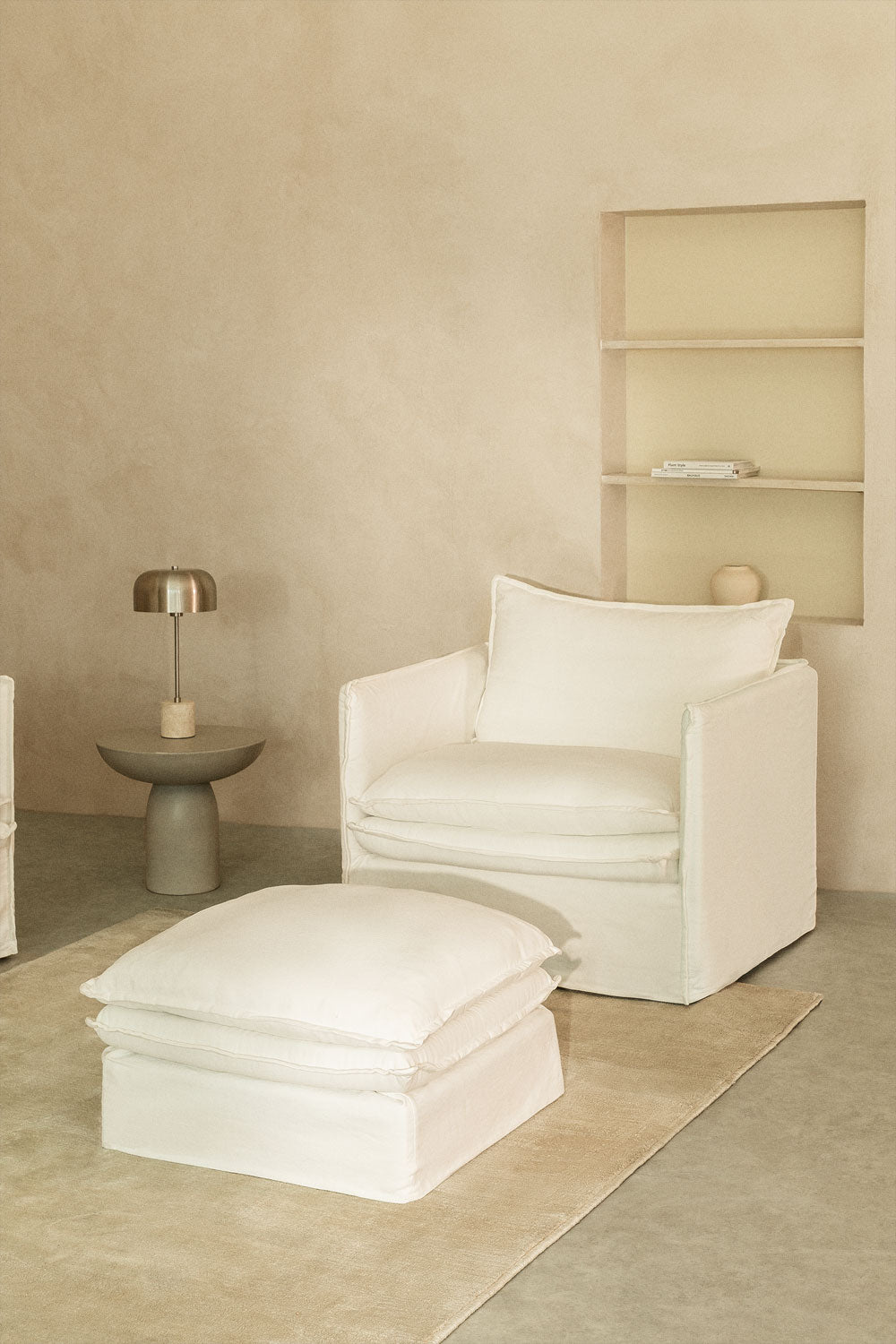 UV HOME Grace linen and cotton armchair and pouf set