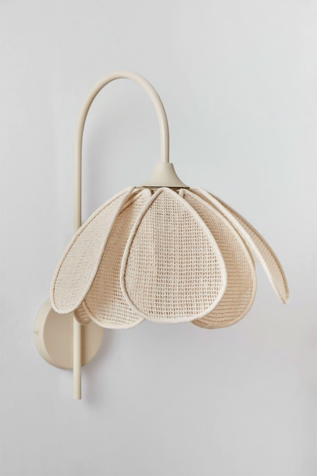 UV HOME Vidson Wall Lamp – Linen Shade Design