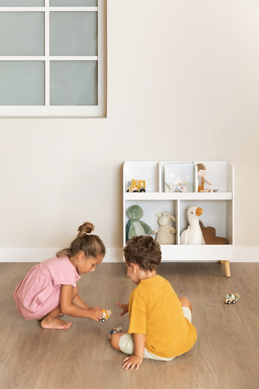 UV Home Organizer cabinet in MDF and pine wood Tom Kids