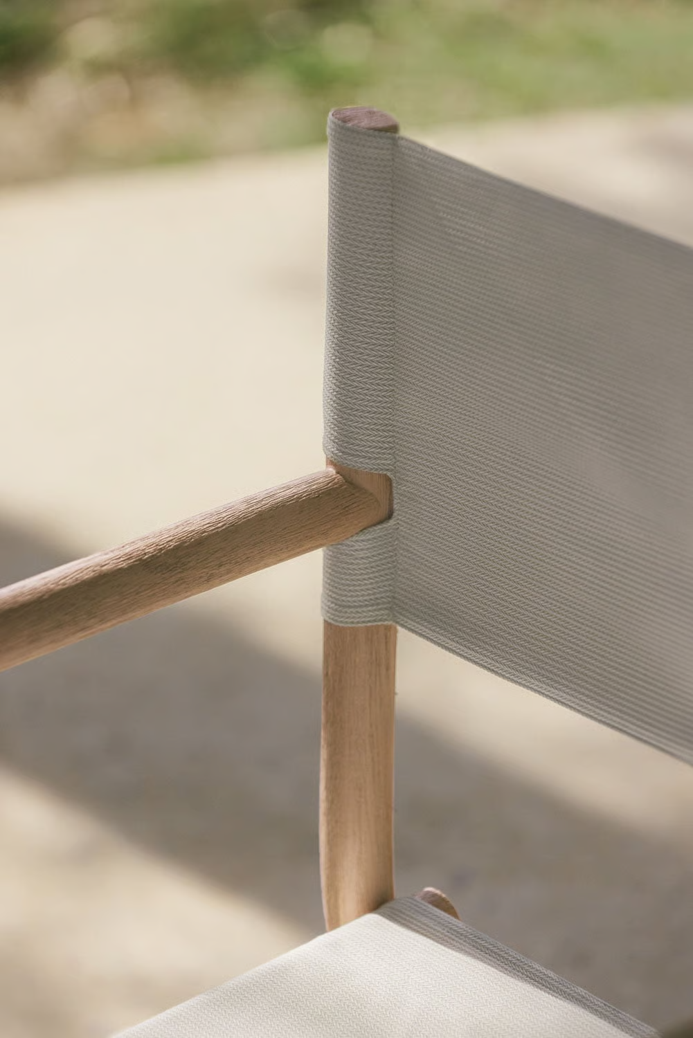 UV HOME Folding director's chair for the garden made of acacia wood Olivia