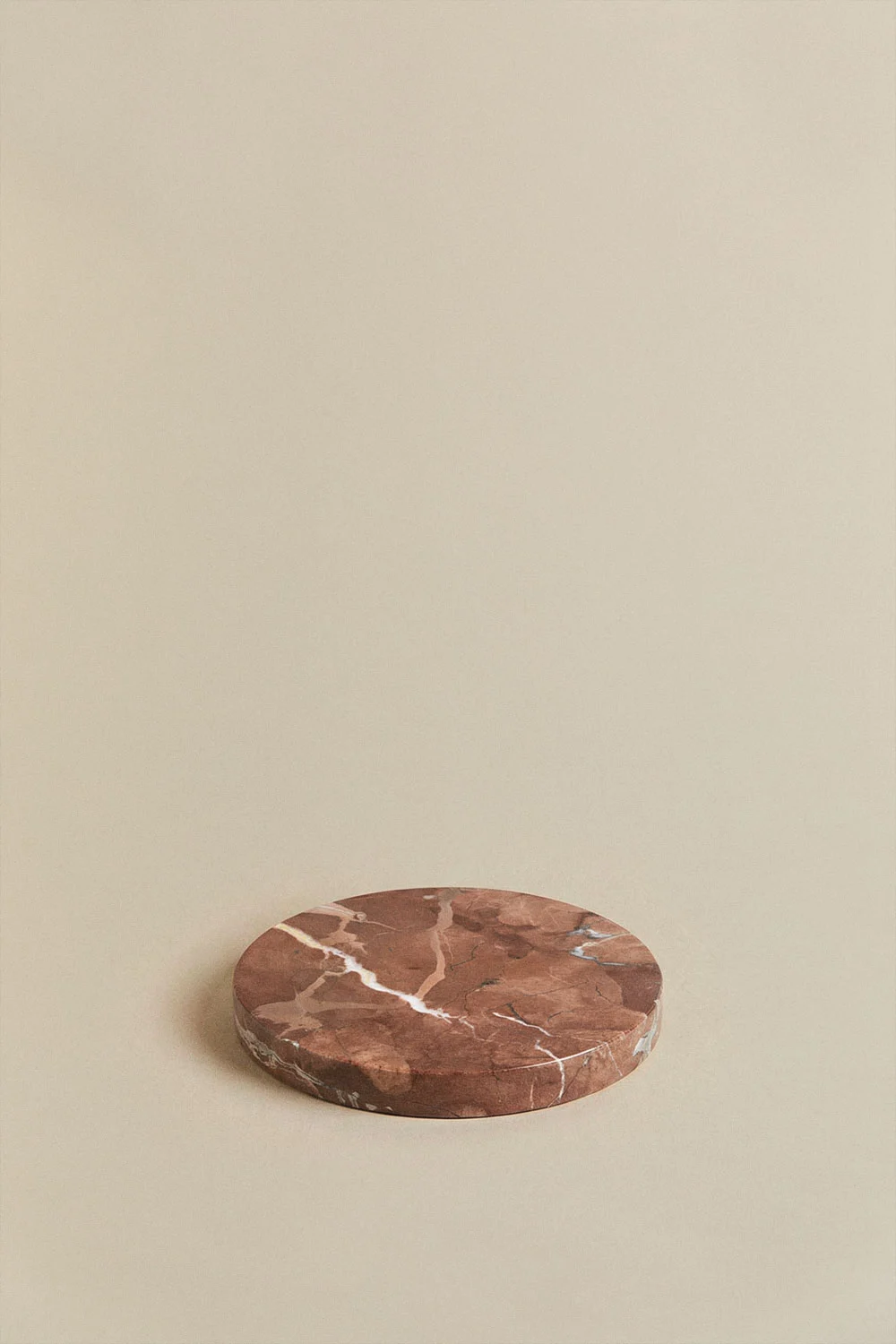 UV HOME Set of 4 Round Coasters in Valtris Marble