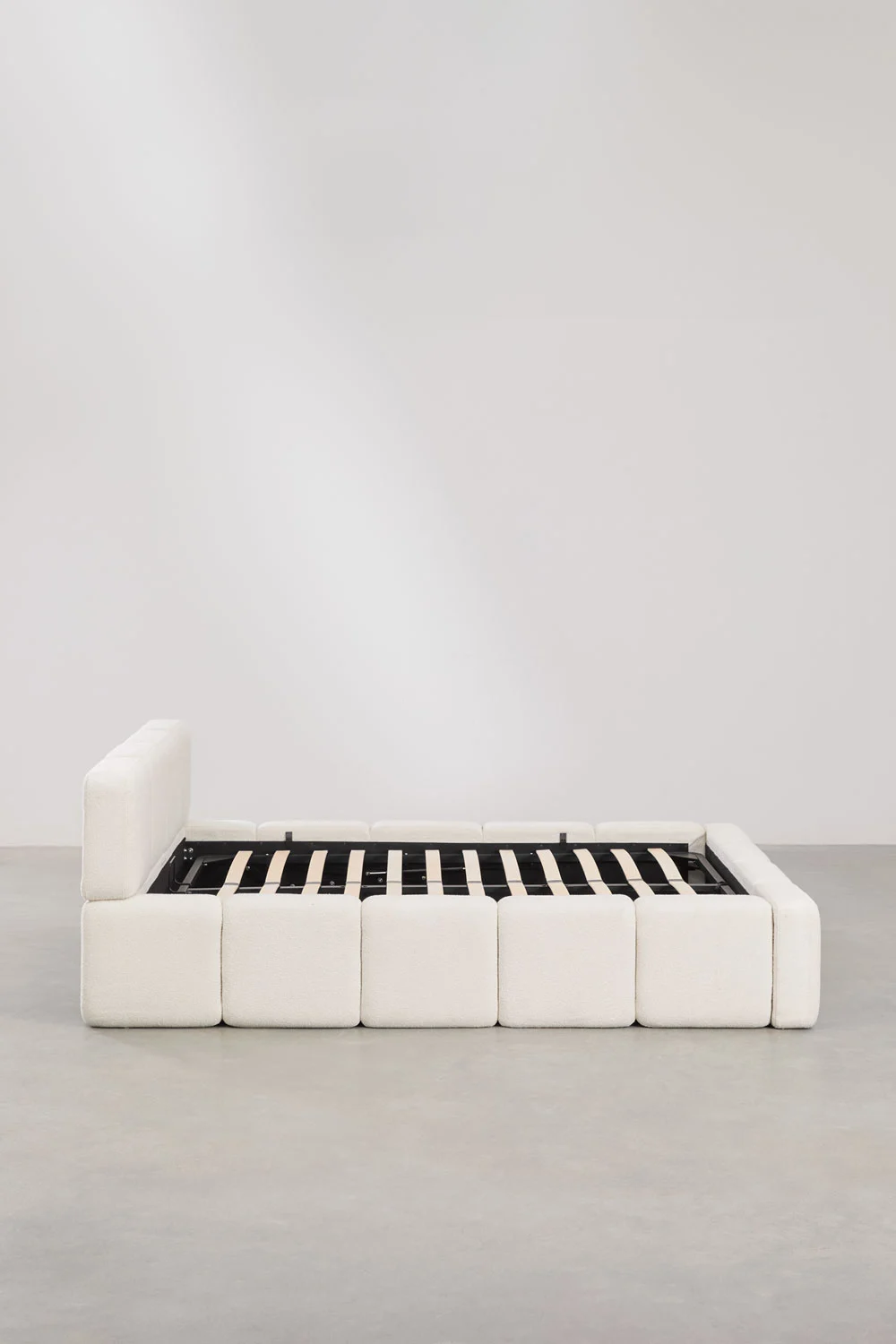 UV HOME Jolcem Upholstered Storage Bed with Lift-Up Base