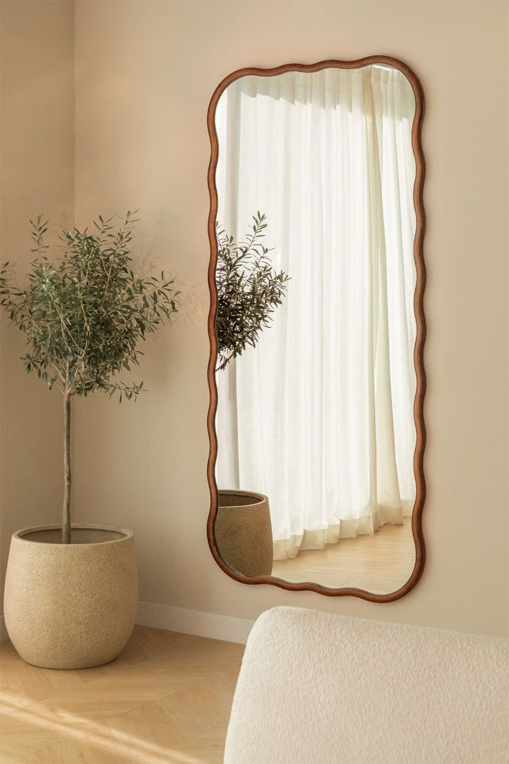 UV HOME Aldreu Oak Wall Mirror