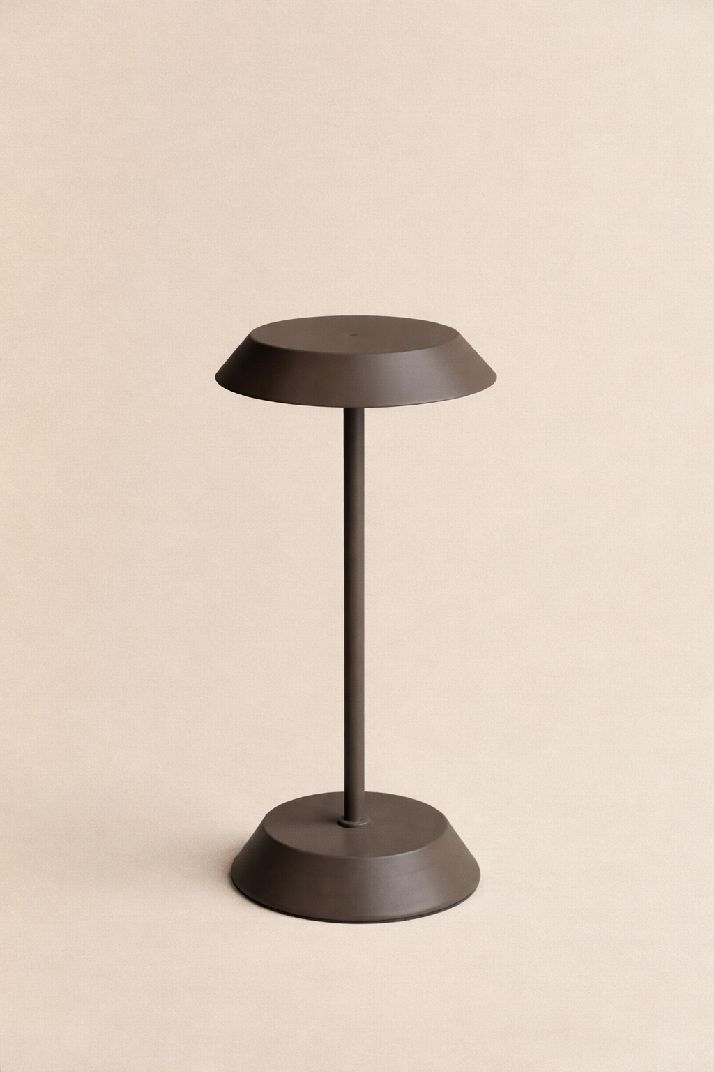 UV HOME Oravella Cordless LED Table Lamp – Iron Design