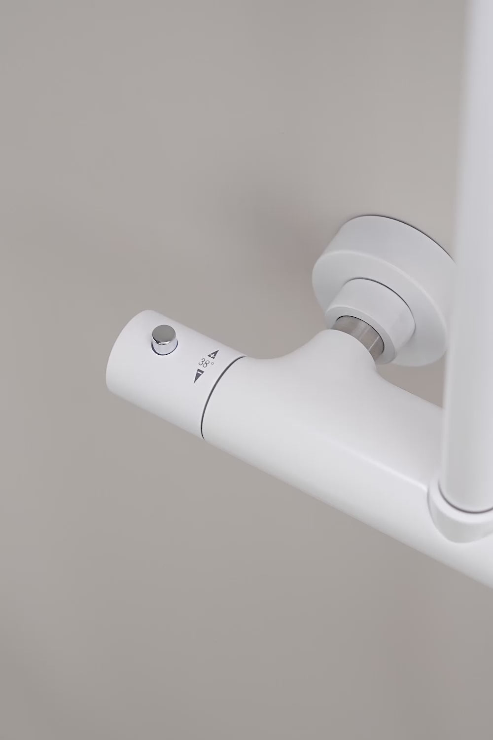 UV HOME Orveta thermostatic shower column in brass